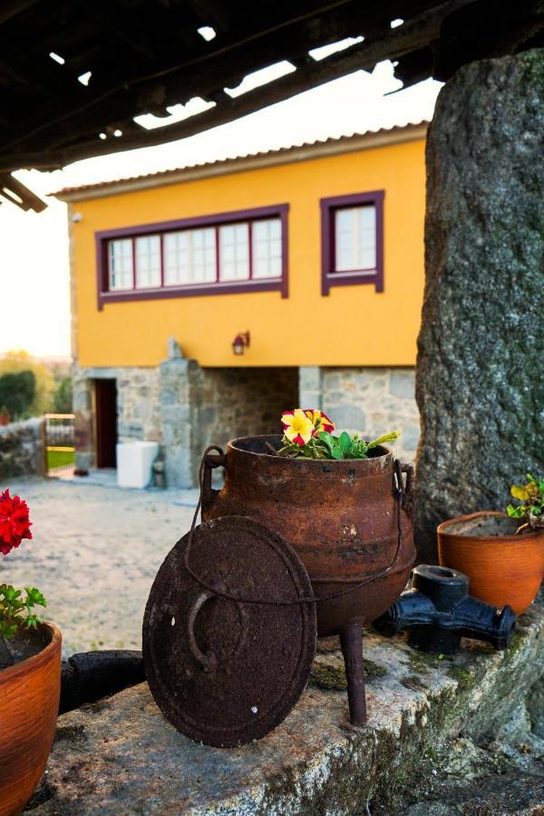 Гостевой дом Casa Do Ribeiro Lago  Экстерьер фото